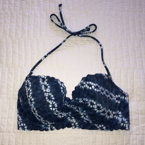 Victoria’s Secret bathing suit top